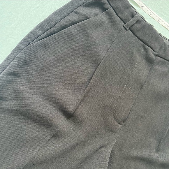 Wilfred Cropped Pleated Trousers in Black - Picture 7 of 12